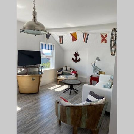 Seagulls Rest Marine Themed Seaview Apartment Criccieth Dış mekan fotoğraf