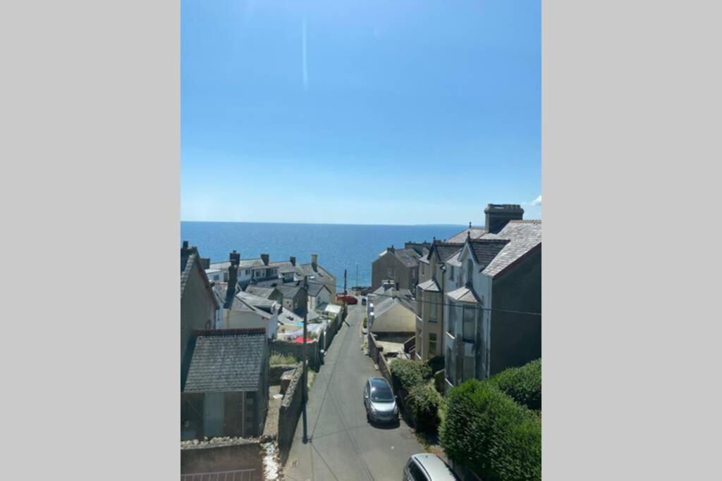 Seagulls Rest Marine Themed Seaview Apartment Criccieth Dış mekan fotoğraf